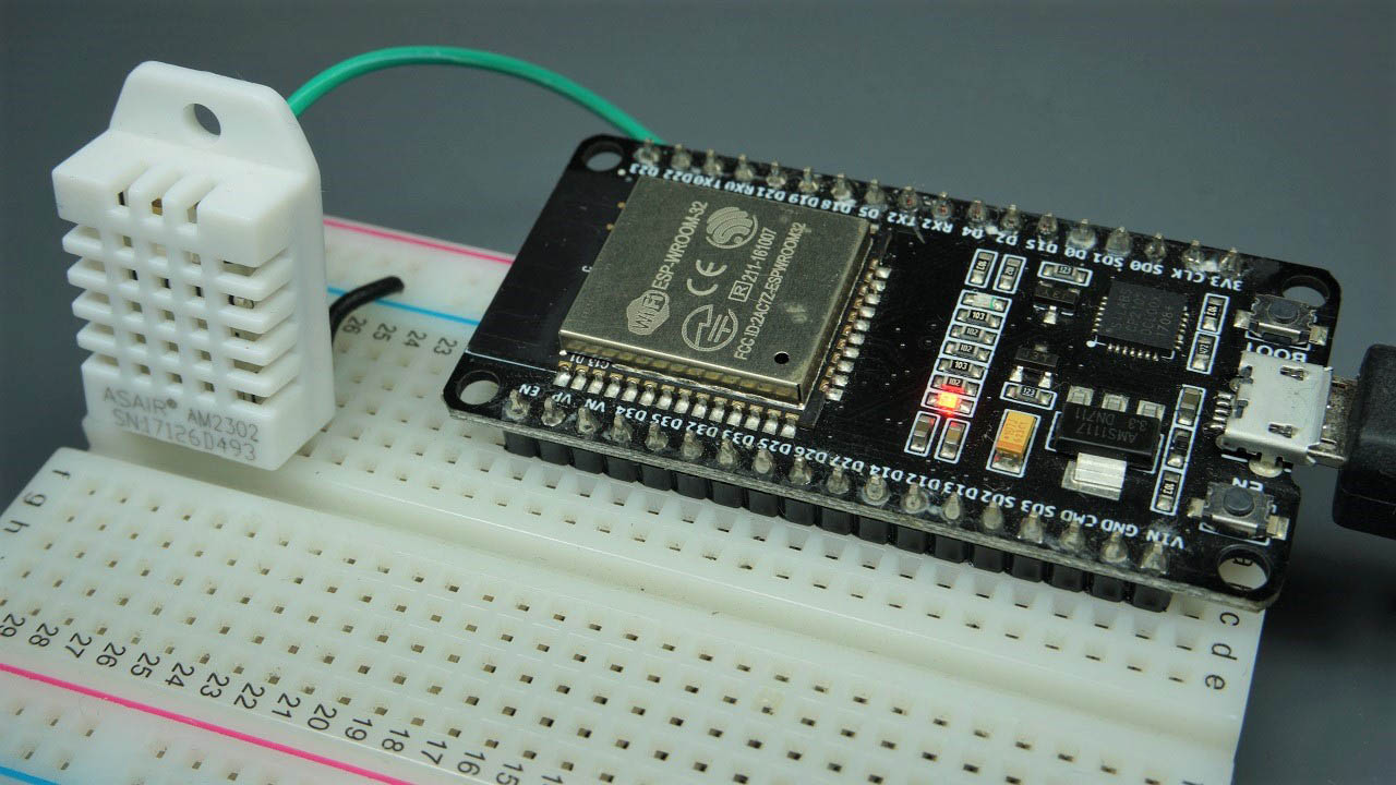 ESP32-with-DHT11DHT22-Temperature-and-Humidity-Sensor-using-Arduino-IDE